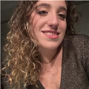 Ciao, sono Giulia e sono una studentessa universitaria di mediazione linguistica . Ho frequentato ,il Liceo linguistico Pietro Siciliani di Lecce , corso Esabac ottenendo il diploma francese oltre a quello italiano